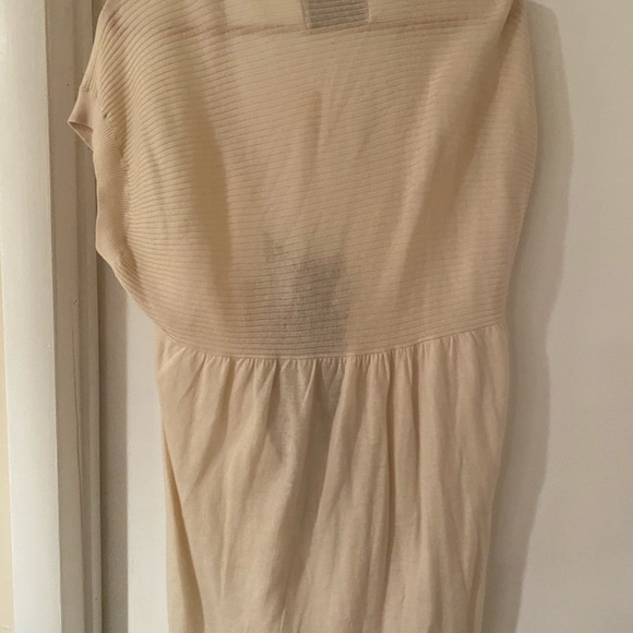 Top - Picture 2 of 3